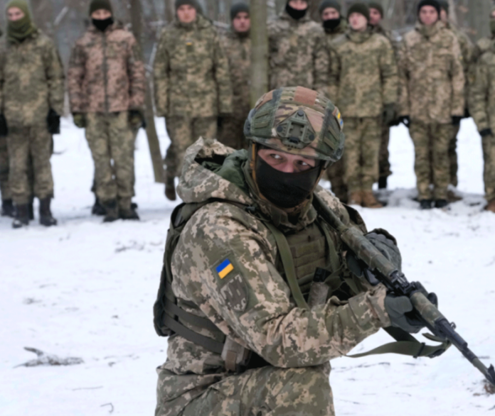 दो सैनिकों की मौत के बाद एक्शन में यूक्रेन, डोनबास क्षेत्र में अलगाववादी वर्चस्व वाले ठिकानों पर किया हमला