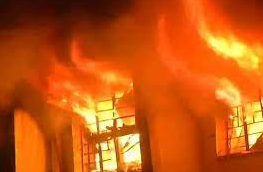 हैदराबाद में दर्दनाक हादसा, कबाड़ गोदाम में लगी भीषण आग में 11 प्रवासी मजदूर जिंदा जले