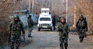जम्मू कश्मीर के शोपियां में एनकाउंटर, 2 आतंकियों को सुरक्षाबलों ने किया ढेर, हादसे में दो जवान शहीद