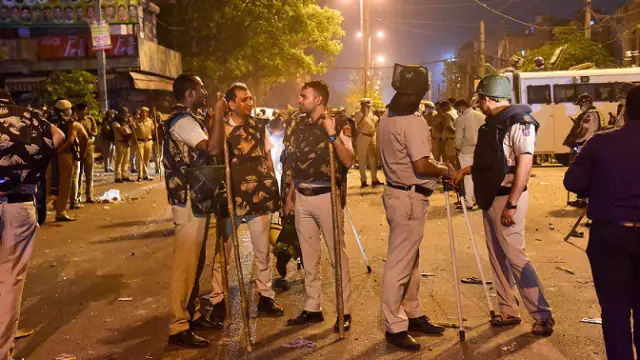 जहांगीरपुरी हिंसा मामले में 3 और आरोपी दबोचे, दिल्ली पुलिस अब तक 36 लोगों को कर चुकी है गिरफ्तार