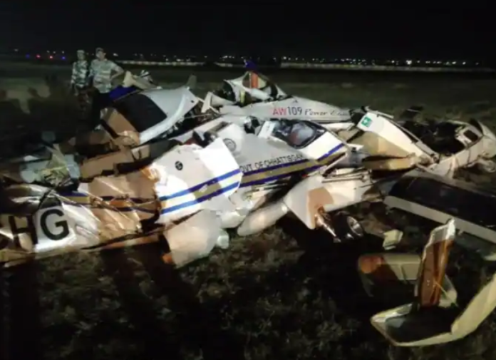 रायपुर एयरपोर्ट पर हेलीकॉप्टर क्रैश, CM भूपेश बघेल ने बताया - दोनों पायलटों की हुई मौत