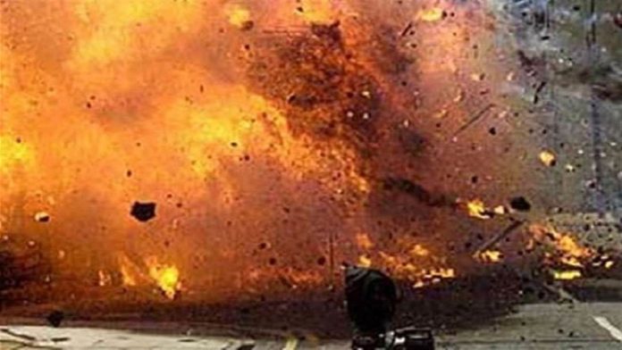 ओडिशा के नयागढ़ में तेल टैंकर फटा, चार लोगों की मौत, एक घायल