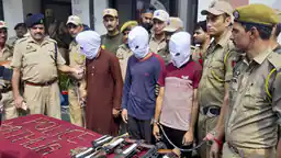 कश्मीर में सुरक्षा बलों की बड़ी कामयाबी, दो लश्कर और तीन हाइब्रिड समेत छह आतंकी गिरफ्तार