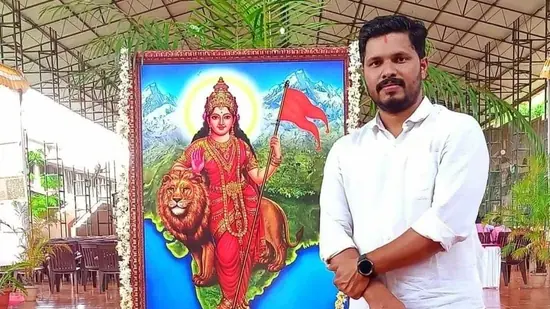 Praveen Nettaru Murder: कर्नाटक बीजेपी युवा मोर्चा के नेता की बेरहमी से हत्या, माहौल गरमाया