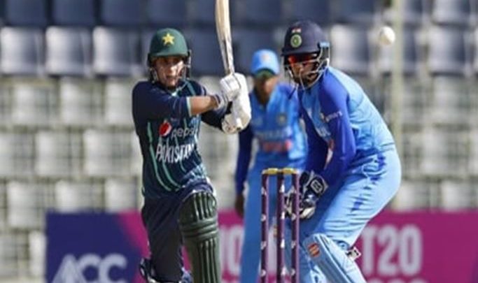 Asia Cup 2022: पाकिस्तान के खिलाफ पांच साल बाद टी20 में हारी टीम इंडिया