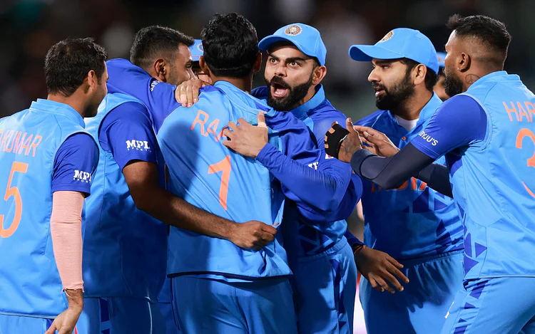 IND vs BAN T20: टी20 वर्ल्ड कप में भारत ने बांग्लादेश को पांच रन से हराया