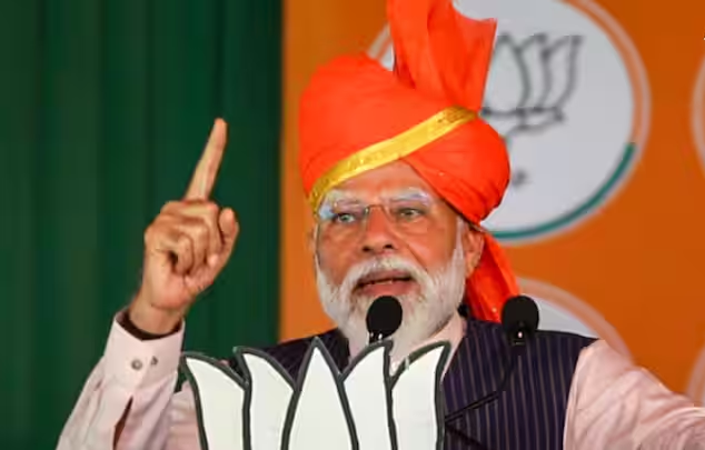 Lok Sabha Elections 2024 : 'इतने सालों तक कहां छिपा था शाही जादूगर', गरीबी हटाने पर राहुल गांधी ने दिया बयान तो पीएम मोदी ने ली चुटकी