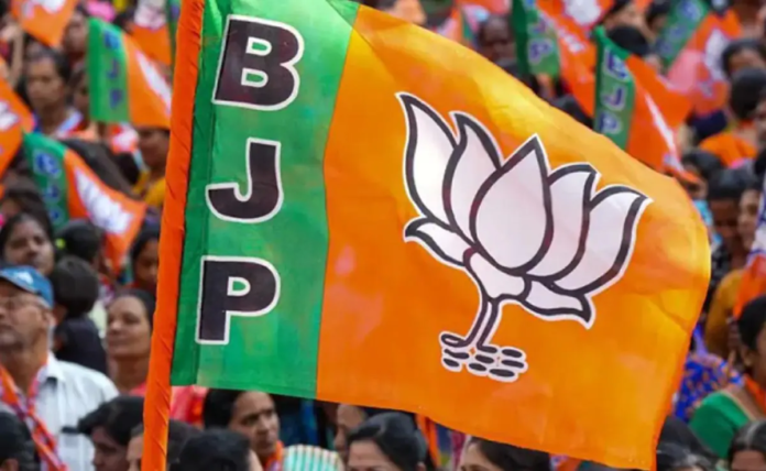 जिला नवीन शाहदरा भाजपा की लाज बचाई रोहताश नगर विधानसभा नें जिला नवीन शाहदरा भाजपा की लाज बचाई रोहताश नगर विधानसभा नें