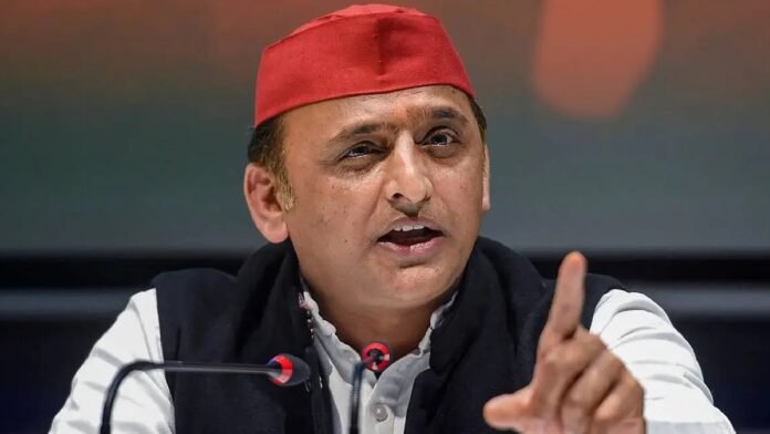 अखिलेश यादव