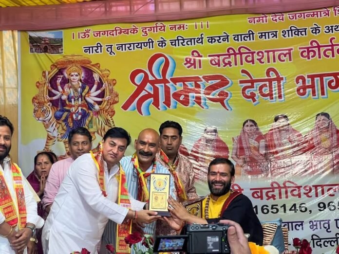मंदिर जीर्णोद्धार एवं मूर्ति प्राण प्रतिष्ठा समारोह आयोजित मंदिर जीर्णोद्धार