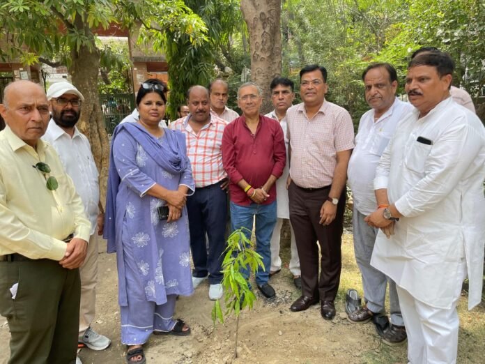 पंडित गिरवर सिंह कौशिक