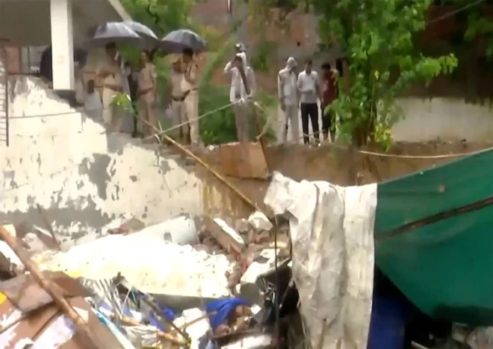 Jaitpur Wall Collapse, Delhi Wall Accident