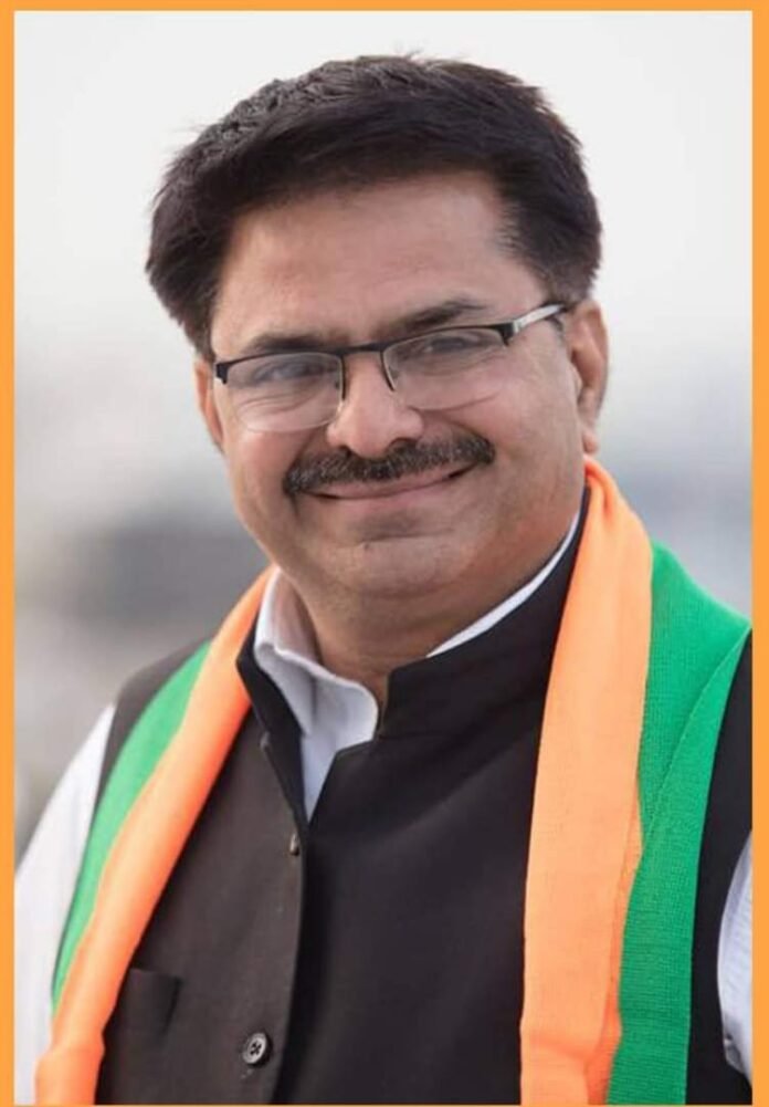 कृत्रिम तालाब बनने से लोगो को होगी मूर्ति विसर्जन में आसानी : प्रवेश शर्मा प्रवेश शर्मा
