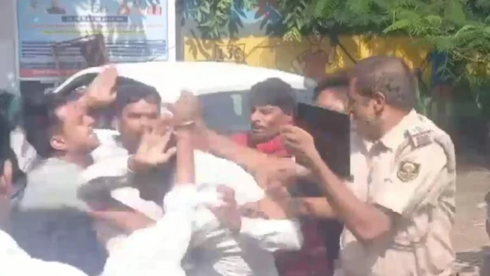 68d933142b0e3-photo-screengrab-280726635-16x9