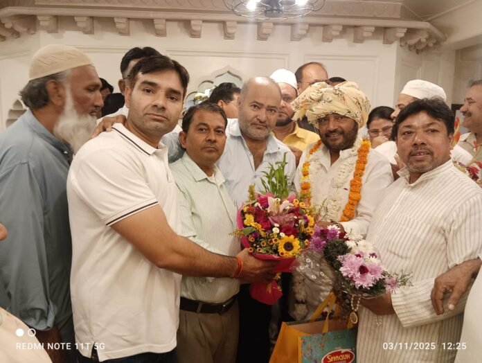 अध्यक्ष पद पर एक साल पूरा होने पर राजकुमार जैन के कार्यालय में उमड़े कार्यकर्ता राजकुमार जैन