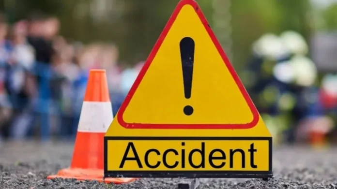 693ceaaa3dfda-unnao-horrific-road-accident-3-people-died-132508780-16x9