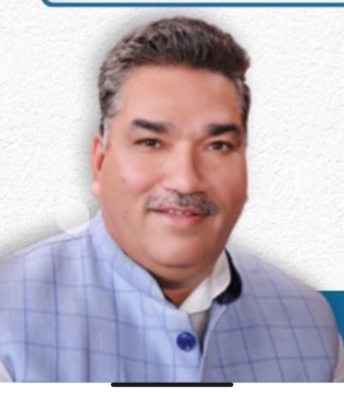 आदेश भारद्वाज आदेश भारद्वाज