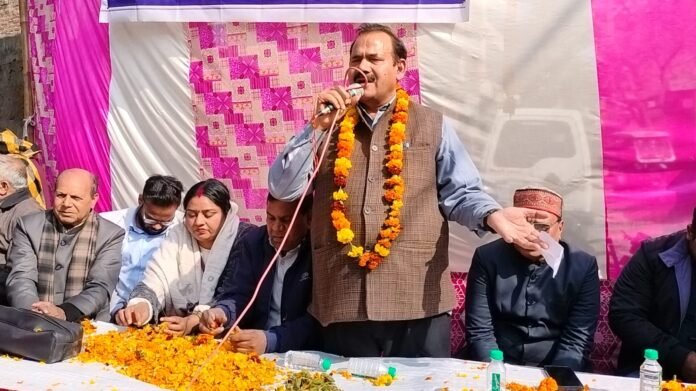 विधायक सुरेन्द्र कुमार ने किया हर्ष विहार में रोड निर्माण कार्य का शिलान्यास विधायक सुरेन्द्र कुमार