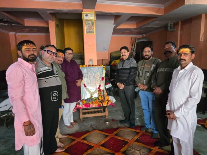 महाशिवरात्रि पर श्री गौरीशंकर कांवड़ सेवा समिति द्वारा भण्डारा आयोजित : दीपक शर्मा दीपक शर्मा