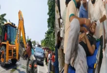 Motihari Road Accident: बिहार के मोतिहारी में पिकअप-टेंपो की भीषण टक्कर में 4 की मौत, 8 घायल
