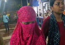 Fraud: पूजा-पाठ और अंधविश्वास के नाम पर 25.90 लाख की ठगी, धूनी का पाउडर और पवित्र चिट्ठी का झांसा देकर 3 महिलाएं गिरफ्तार Chandrapur Fraud, Superstition Scam, Maharashtra Crime, 25.90 Lakh Fraud, Three Women Arrested