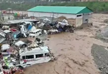 Jammu Kashmir Rain: पुंछ में भूस्खलन से कई परिवार उजड़े, बारिश से अब तक 23 मौतें; राहत-बचाव अभियान जारी Jammu Kashmir Rain, Poonch Landslide, Jammu News, Heavy Rain, Landslide News