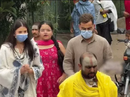 Virat Kohli, Anushka Sharma, Premanand Maharaj, Vrindavan, Virat Kohli News Virat Kohli, Anushka Sharma, Premanand Maharaj, Vrindavan, Virat Kohli News