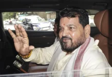 Brij Bhushan Sharan Singh: यौन शोषण मामले में बृजभूषण शरण सिंह को बड़ी राहत, दिल्ली की राउज एवेन्यू कोर्ट ने किया बरी Brij Bhushan Sharan Singh