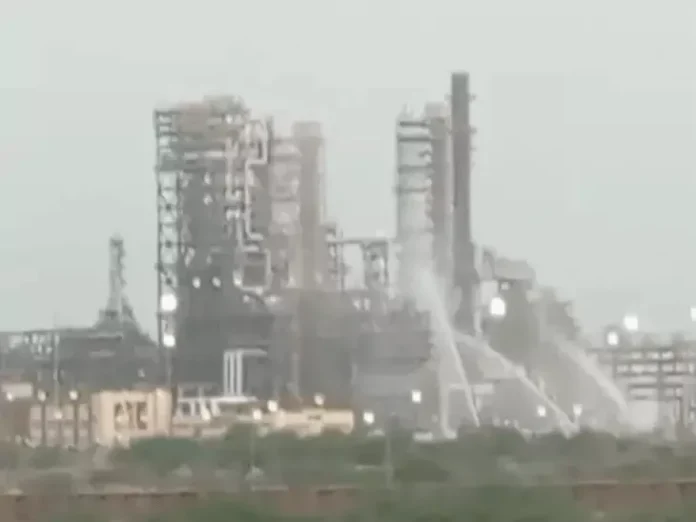 Rajasthan Refinery Fire Balotra HPCL बालोतरा की HPCL रिफाइनरी में आग