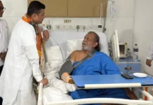 Mithun Chakraborty: अस्पताल में भर्ती मिथुन चक्रवर्ती की हुई सर्जरी, मेटल प्लेट हटाई गई; शुभेंदु अधिकारी ने अस्पताल पहुंचकर जाना हाल Mithun Chakraborty, Mithun Health Update, Kolkata Hospital, Shubhendu Adhikari, Bollywood News