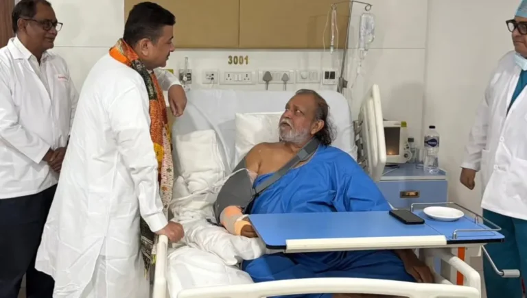 Mithun Chakraborty, Mithun Health Update, Kolkata Hospital, Shubhendu Adhikari, Bollywood News