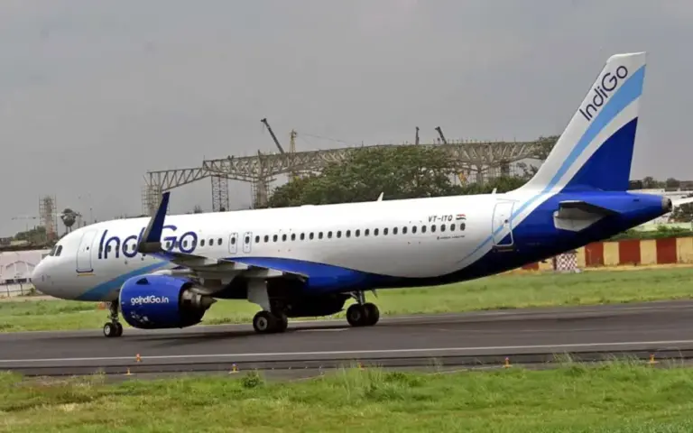 IndiGo Flight, Hard Landing, Delhi Airport, Vadodara Flight, Indore Passengers